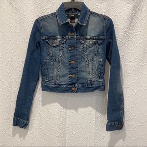 Levi’s Jeans Women’s Jean Jacket